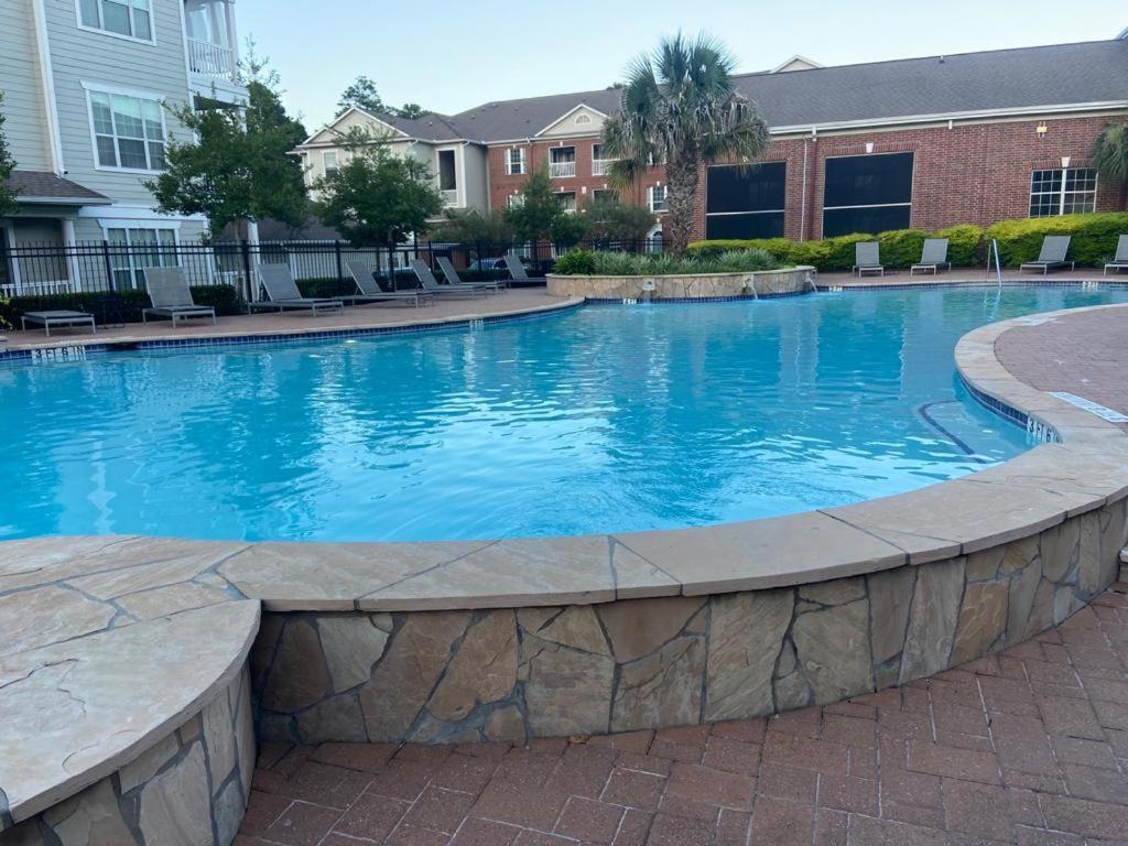 Spacious Apartments In The Woodlands, Tx Extérieur photo