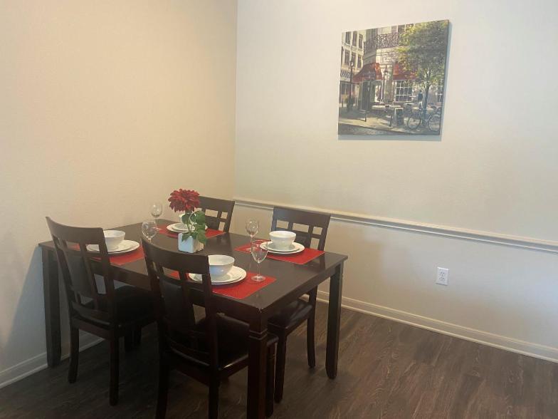 Spacious Apartments In The Woodlands, Tx Extérieur photo